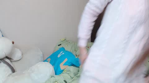 leila_bambi_ online show from 01.24.25