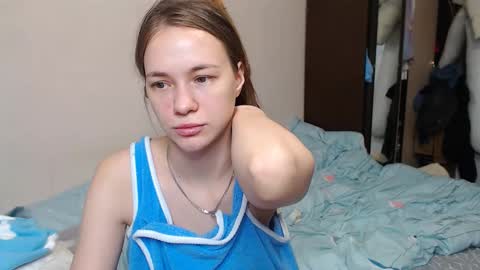 leila_bambi_ online show from 02.18.25