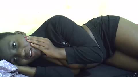 leilah_cute19 online show from 03.26.26