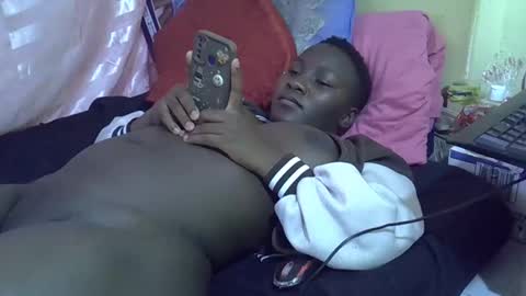 leilah_cute19 online show from 05.22.26