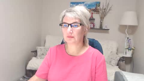 Leila Kinky online show from 10.14.25