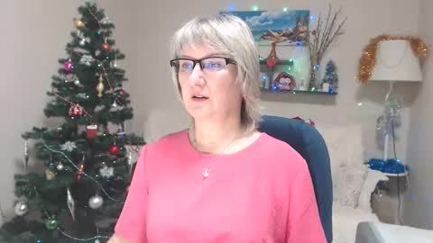 Leila Kinky online show from 12.16.25