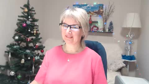 Leila Kinky online show from 01.10.26