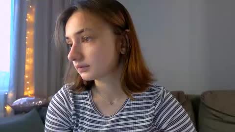 Lelia online show from 07.04.26