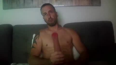 Snapshot of lemaleetsoncock chatting on 09.11.25 lemaleetsoncock online show from 09.11.25