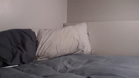 Snapshot of lemu_3_ chatting on 02.27.26 Lemu 3 online show from 02.27.26