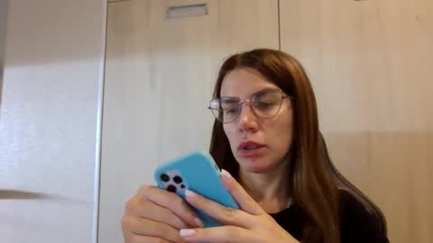 Snapshot of lena6122000 chatting on 09.22.25 lena6122000 online show from 09.22.25