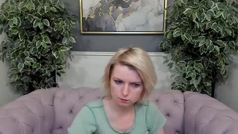 Lena online show from 01.21.25