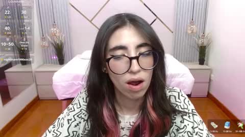 Snapshot of lena_roses chatting on 09.15.25 Lena online show from 09.15.25