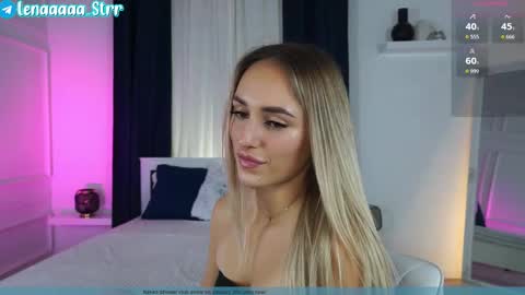 Snapshot of lenaastar chatting on 12.22.25 Lena online show from 12.22.25