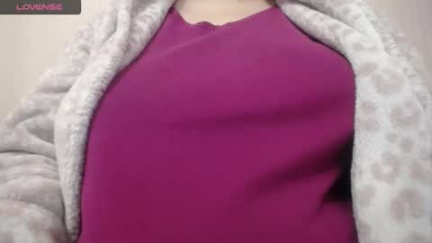 lenagolden online show from 01.14.26