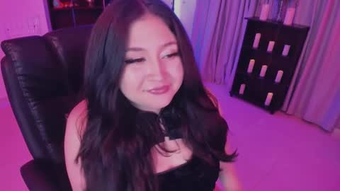 Lenna Kang online show from 03.12.25