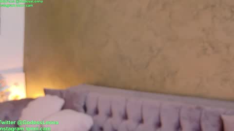 Lenna Goddess online show from 01.26.25