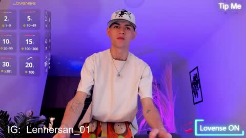 Snapshot of lennercollins_ chatting on 02.19.25 Lenner INDEPENDENT MODEL online show from 02.19.25