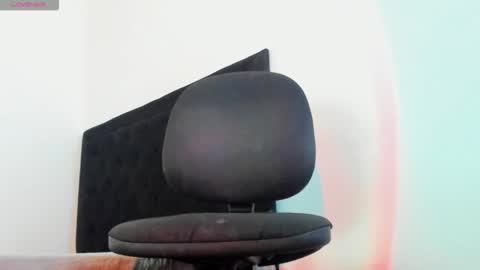 leo183877 online show from 03.18.26