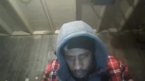 Snapshot of leo199984 chatting on 03.08.25 leo199984 online show from 03.08.25