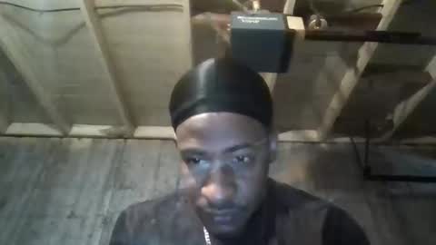 Snapshot of leo199984 chatting on 11.29.25 leo199984 online show from 11.29.25