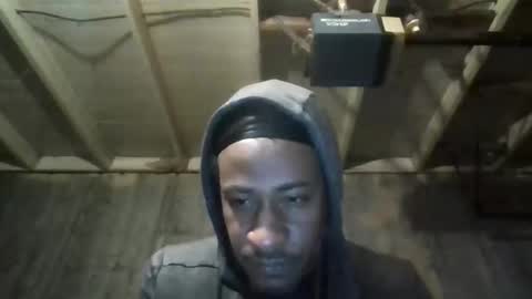 Snapshot of leo199984 chatting on 12.01.25 leo199984 online show from 12.01.25