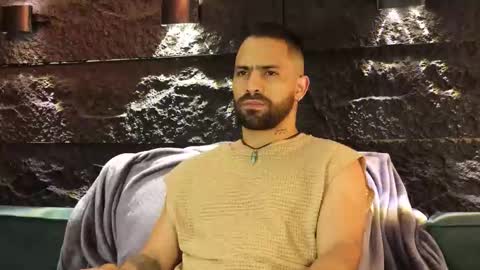 Leo  Diaz online show from 11.26.25