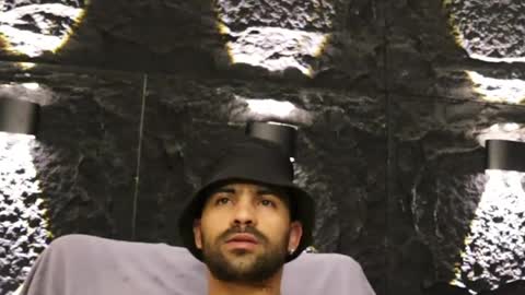 Leo  Diaz online show from 04.21.26