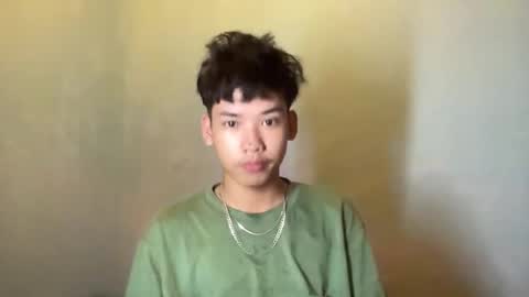 Snapshot of leo_hottiesexyasian chatting on 10.25.25 Leo online show from 10.25.25