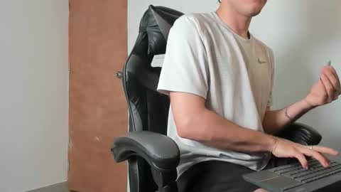 Leo Jones online show from 02.13.26