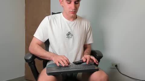 Leo Jones online show from 02.25.26