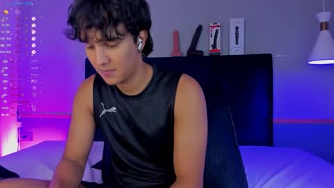 Leo online show from 11.18.25