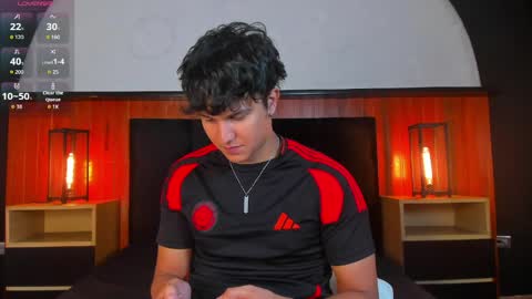 Snapshot of leo_savage_ chatting on 05.27.26 Leo online show from 05.27.26