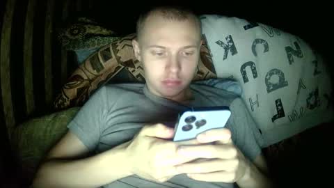 leo_timm online show from 10.04.25