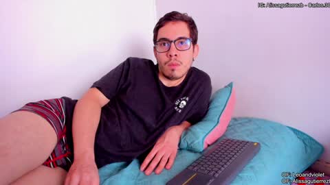 Snapshot of leoandviolet chatting on 12.03.24 Carlos Alissa. Help us to reach 100 likes online show from 12.03.24