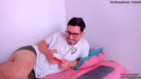 Snapshot of leoandviolet chatting on 12.29.24 Carlos Alissa. Help us to reach 100 likes online show from 12.29.24