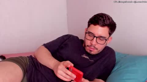 Snapshot of leoandviolet chatting on 10.17.25 Carlos Alissa. Help us to reach 100 likes online show from 10.17.25