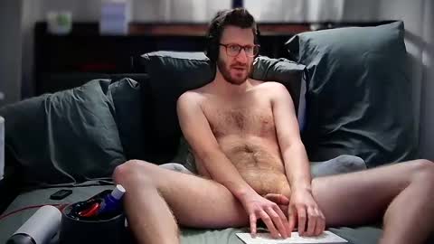 LeoBiggy online show from 02.23.25