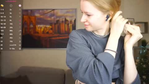 Hello Im Roxy Im just starting my journey here so lets get acquainted online show from 03.01.26