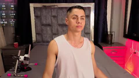 leomonnroe online show from 07.12.26