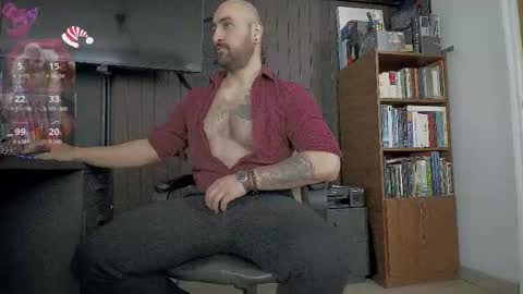 Leon online show from 12.16.25