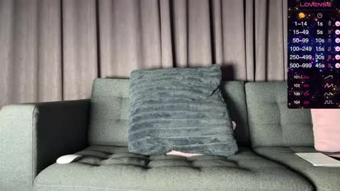 Leon online show from 01.12.25