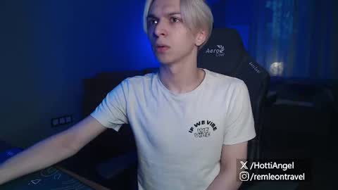 Snapshot of leon_yuugen chatting on 06.21.26 Leon online show from 06.21.26