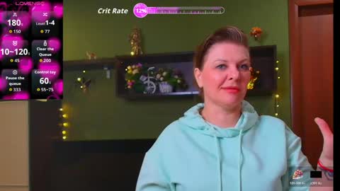 Snapshot of leona_tracie chatting on 04.15.26 Leona tracie online show from 04.15.26