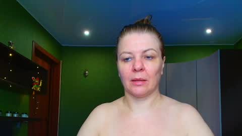 Leona tracie online show from 05.14.26