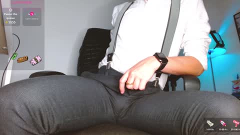 Snapshot of leonal_oconer chatting on 01.22.25 iam leonal online show from 01.22.25