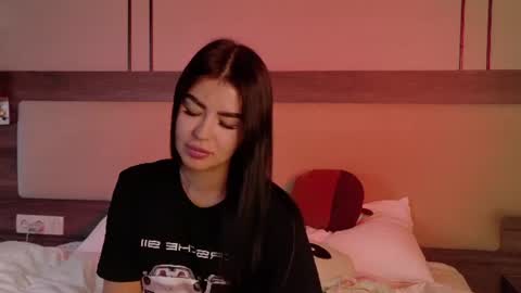 Mila online show from 07.02.26