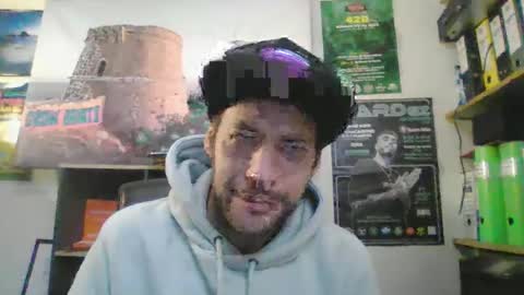 leonidascum online show from 11.29.25