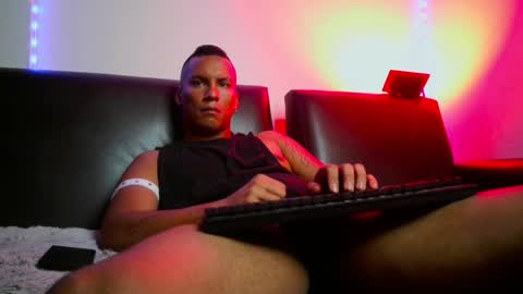 Snapshot of leonnardojaramillo chatting on 01.22.25 Lenardo jaramillo online show from 01.22.25