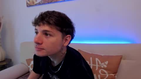 Snapshot of leoo_miller chatting on 10.24.25 Leo online show from 10.24.25