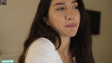 Leora online show from 01.28.25