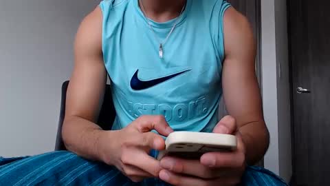 Snapshot of leostorm25 chatting on 02.20.25 leostorm25 online show from 02.20.25