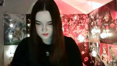 Snapshot of leraaa72 chatting on 12.18.24 little secret online show from 12.18.24