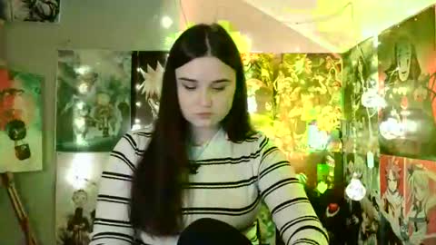 Snapshot of leraaa72 chatting on 01.17.25 little secret online show from 01.17.25